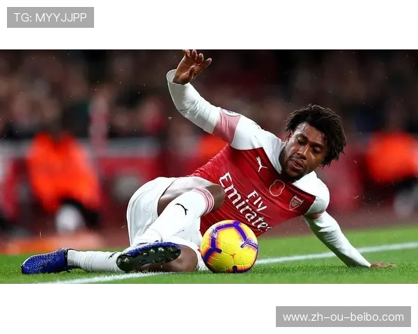 足球运动员的战术理解与实战应变能力